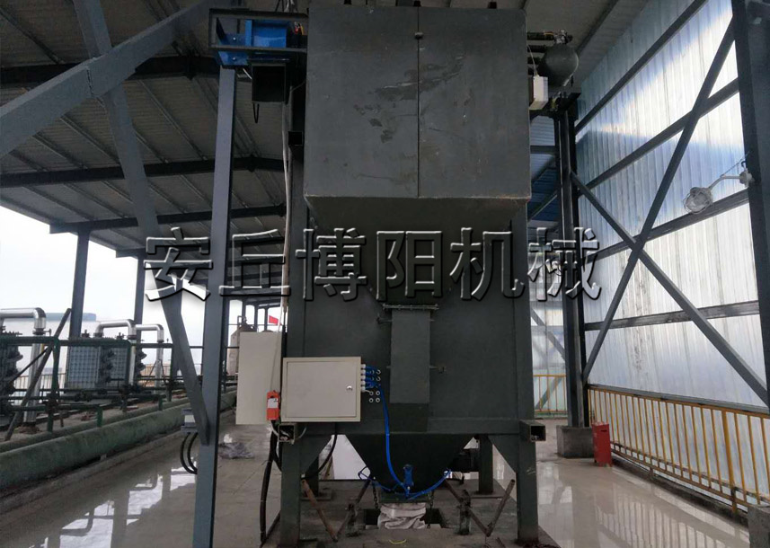 除塵灰噸袋拆包機的具體優(yōu)勢主要有哪些？