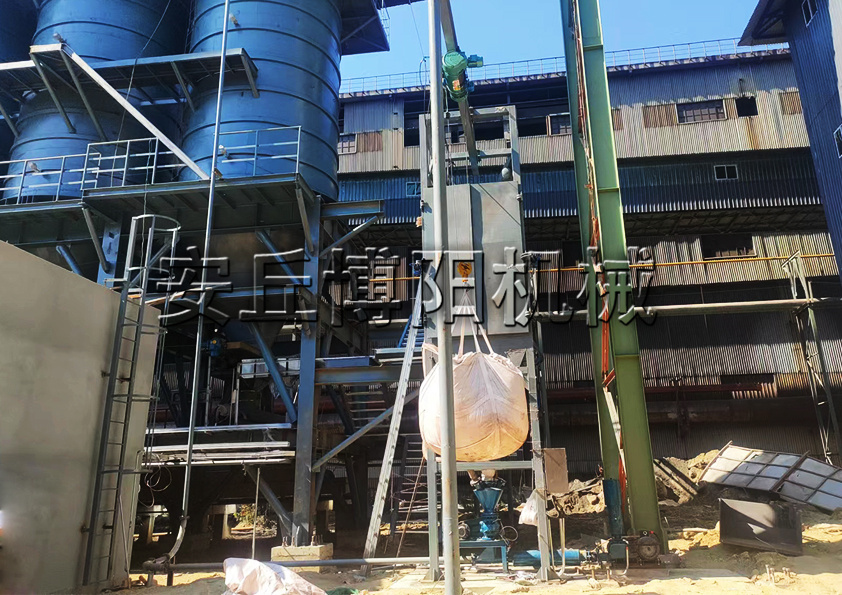 安丘博陽機械生產(chǎn)的礦渣粉噸包拆包機具體優(yōu)勢有哪些？